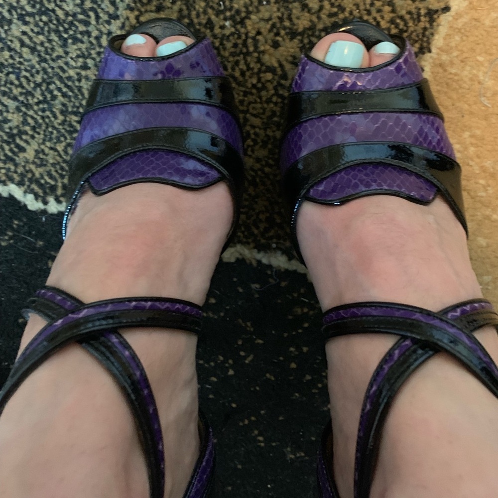 LAMB Pumps - Picture 3 of 11